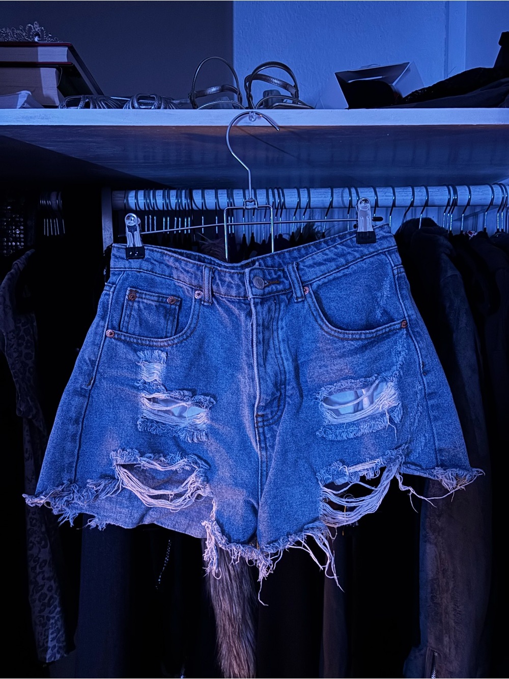 High-Waist Distressed Denim Shorts - Blue